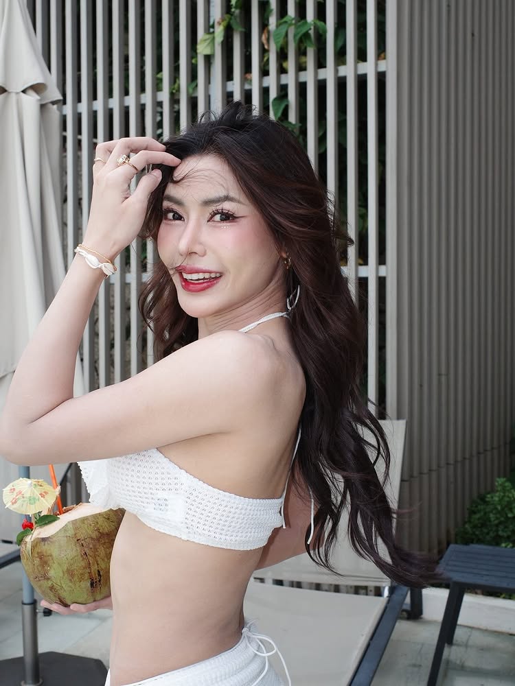 กชเบล ศรัณย์รัชต์