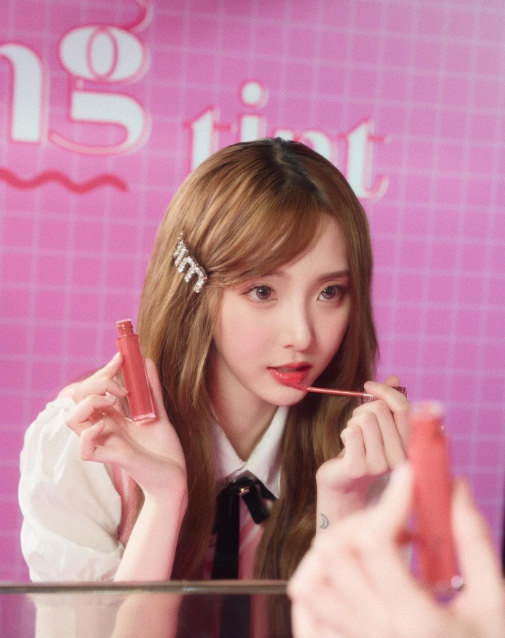 เนเน่ พรนับพัน ประวัติ