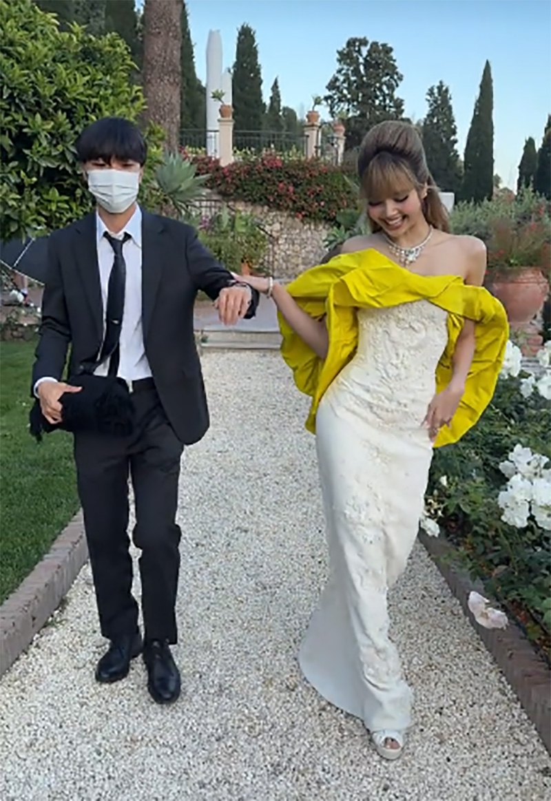 ลิซ่า โคฟ Thank you Kateyki ลุคเจ้าหญิง