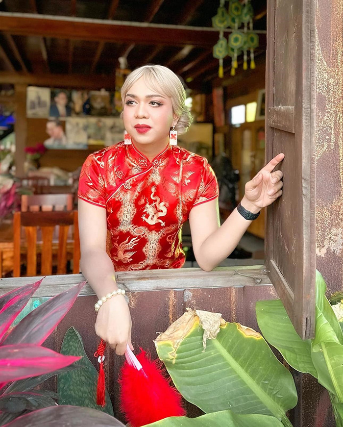 แพรรี่ ไพรวัลย์