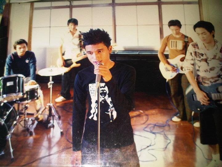 จุ๊บ วงเอาท์