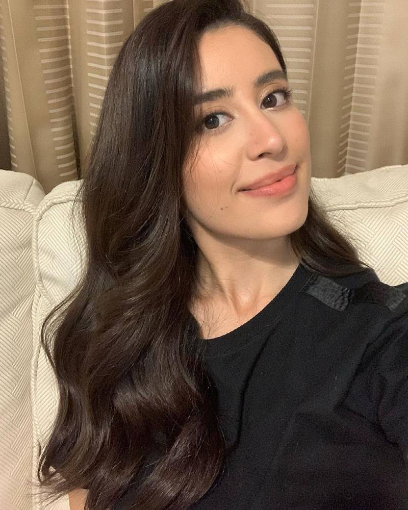 จีนส์ จิรชยา, นก จริยา, จอนนี่ แอนโฟเน่