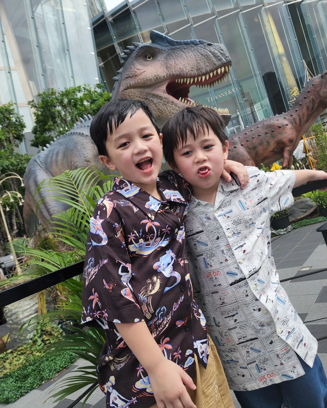 ชมพู่ อารยา 