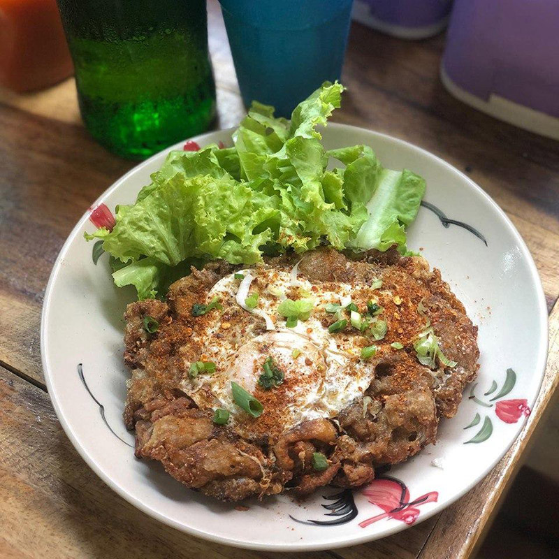 ก๋วยเตี๋ยวคั่วไก่