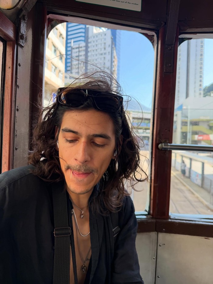 เต้ย จรินทร์พร  Carlos E. Lang 