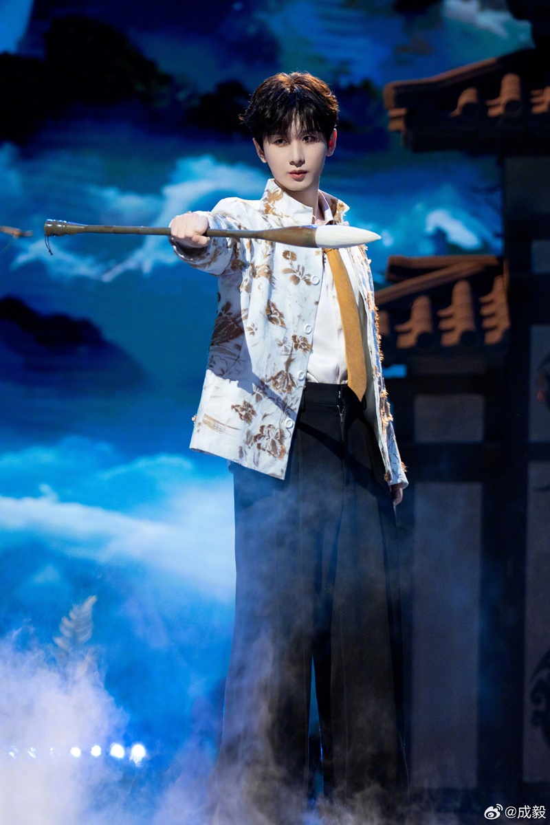 เฉิงอี้ ประวัติ Cheng Yi