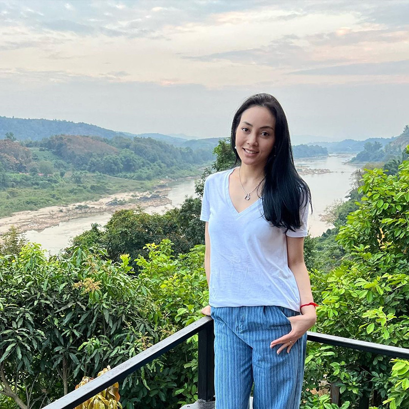 ตั๊ก บงกช