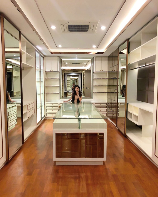 บ้าน แยม ธมลพรรณ์