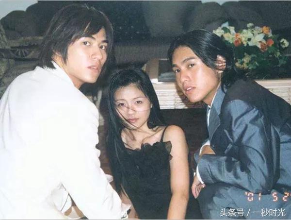 F4 รักใสใสหัวใจ 4 ดวง