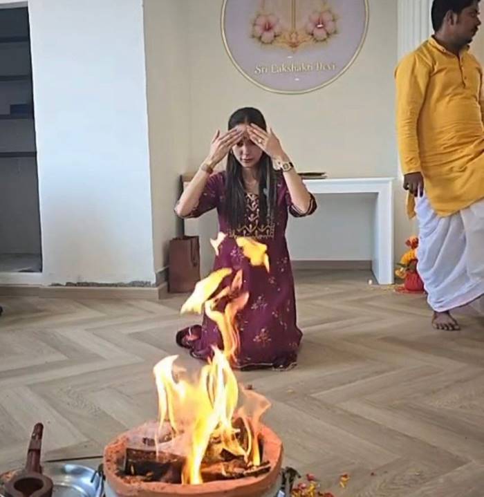 อุ้ม ลักขณา 