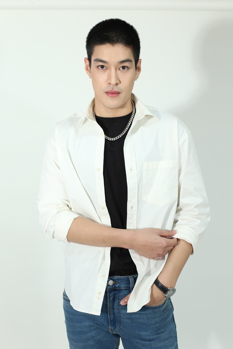 รักหักหลัง นักแสดง