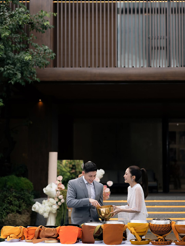 ภาพมายด์ ลภัสลัล  พาย สุนิษฐ์  ในงานหมั้น