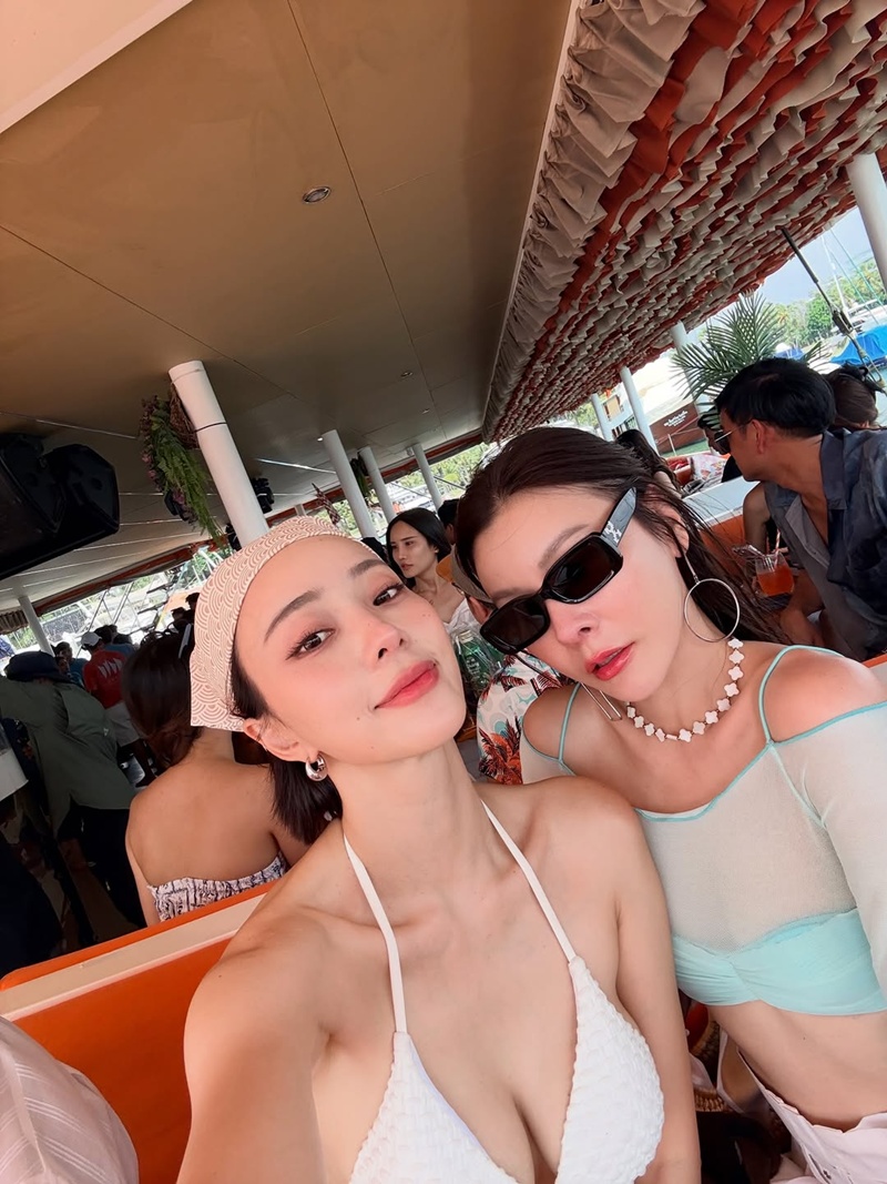 นิวเคลียร์ พลอย