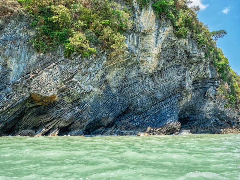 หินพับผ้า อ.ขนอม