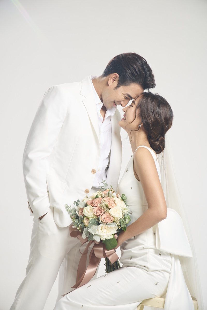 รักหักหลัง นักแสดง