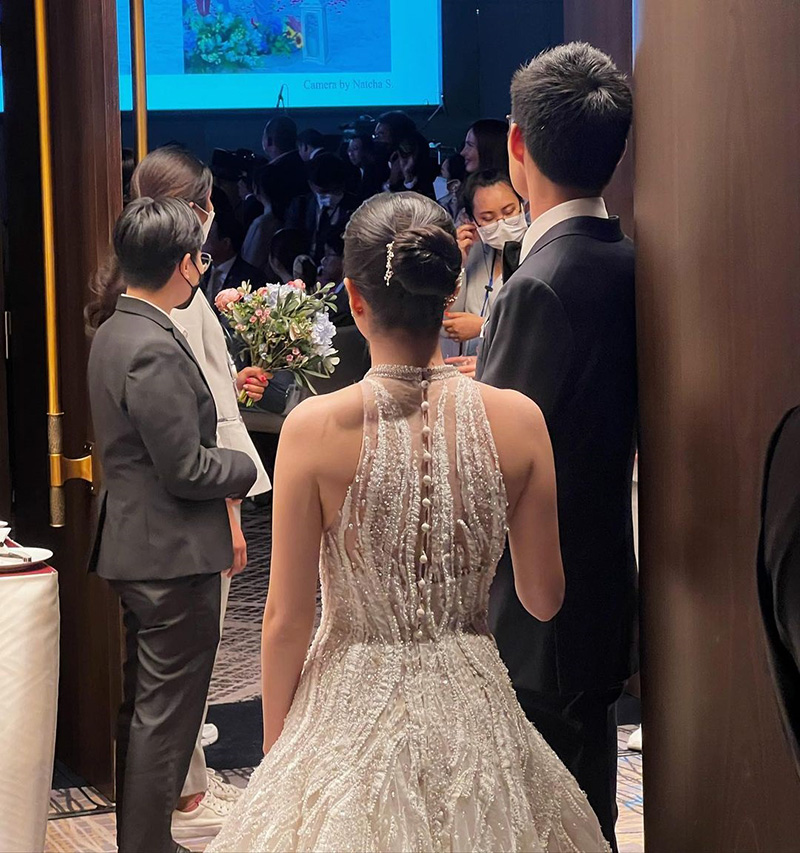 ชานันท์ โสภณพนิช - กมลนันท์ เจียรวนนท์ ฉลองวิวาห์หวาน ทายาท 2 ตระกูลดัง