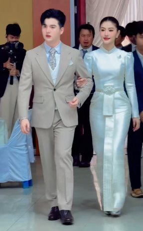  แพรวพราว แสงทอง ซัน ไมค์ทองคำ เข้าพิธีแต่งงาน