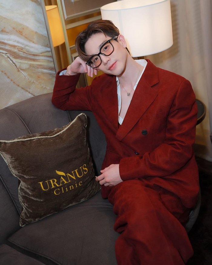 ตงตง กฤษกร