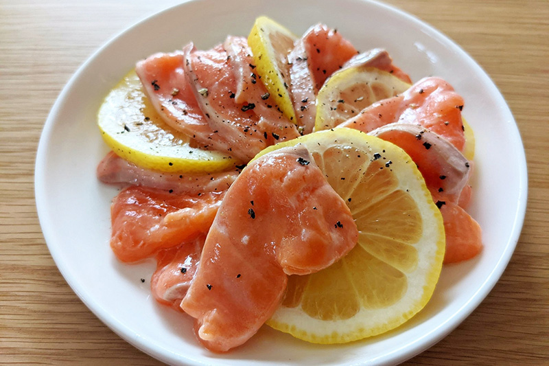 ปลาแซลมอนหมักเลมอน สูตรเมนูปลาแซลมอน สูตรอาหาร