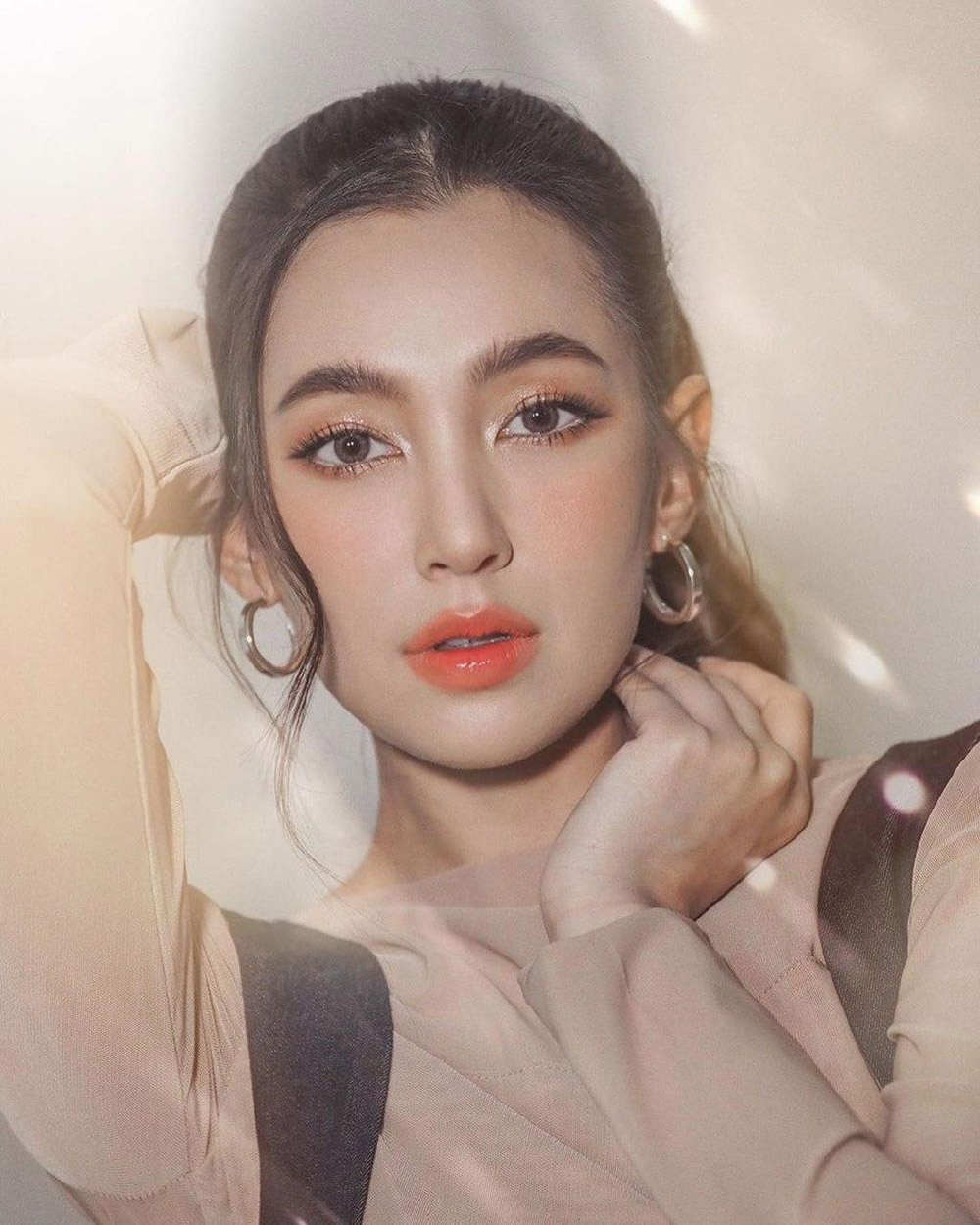 เบลล่า ราณี ดาราลูกครึ่งหญิง