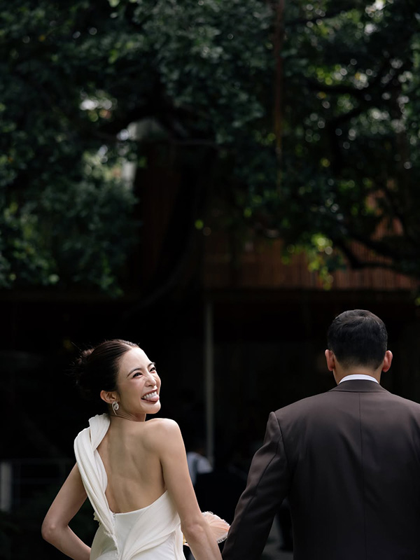 ภาพมายด์ ลภัสลัล  พาย สุนิษฐ์  ในงานหมั้น