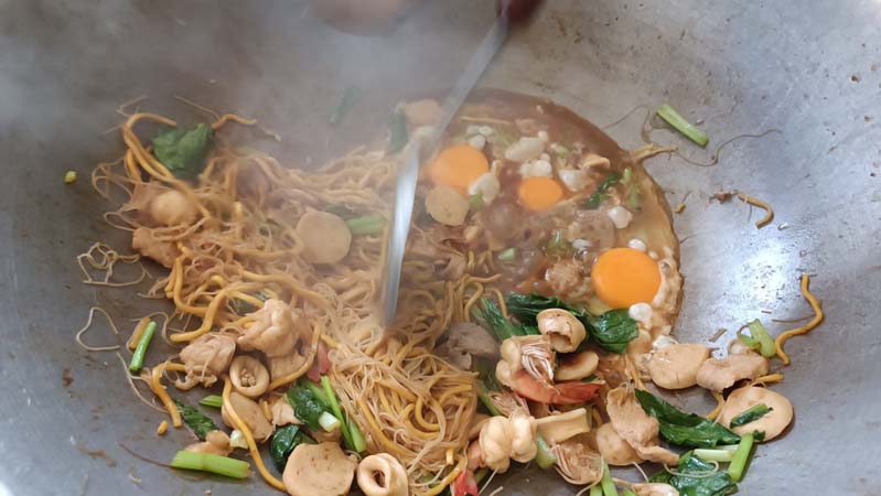 ร้านป้าเมียด ตลาดปากถัก