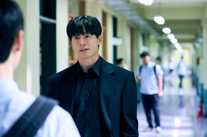 อย่างนี้ต้องโดนสั่งสอน เรื่องย่อ