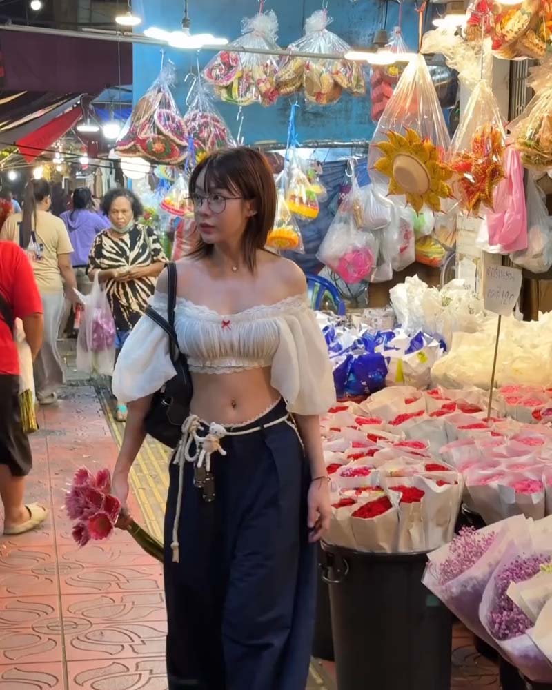 ฟางโกะ โอเค เขย่าโซเชียล ใส่ทูพีซ อวดหุ่นสวยสับ