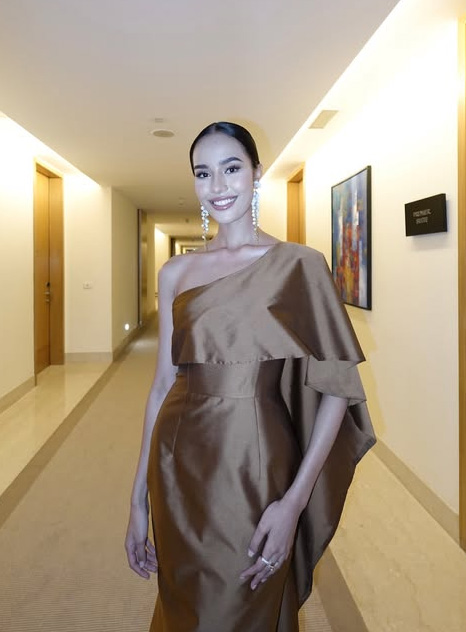 โอปอล สุชาตา