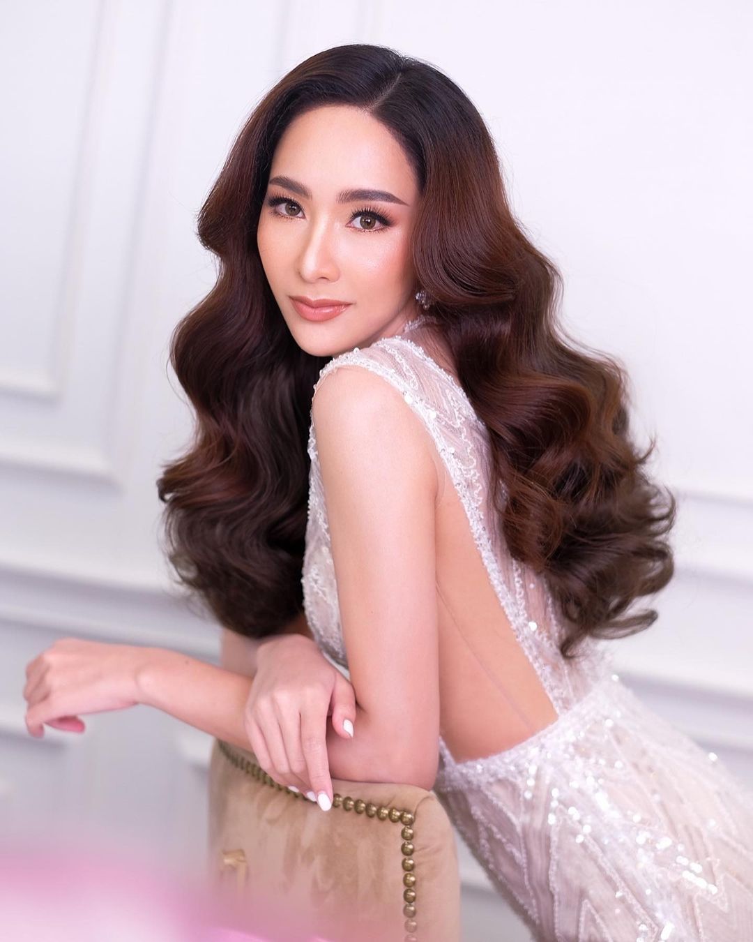 มิ้นท์ ณัฐวรา