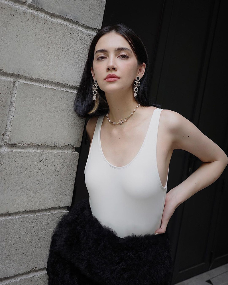 ซาร่า เล็กจ์