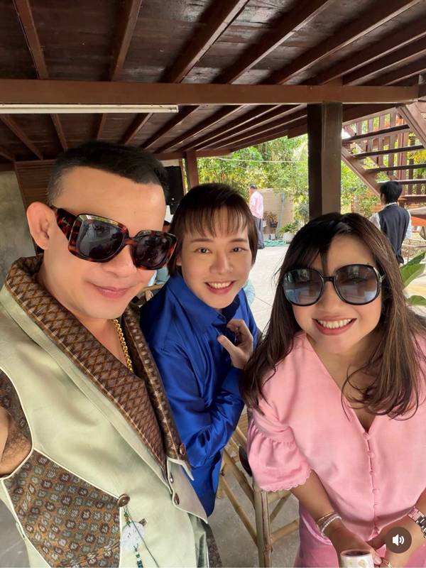 ช่างแต่งหน้า ญาญ่า