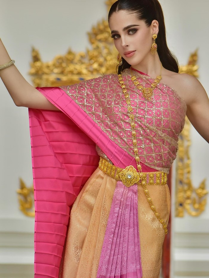 ประวัติ ฟาติมา บอช  มิสยูนิเวิร์ส 2025