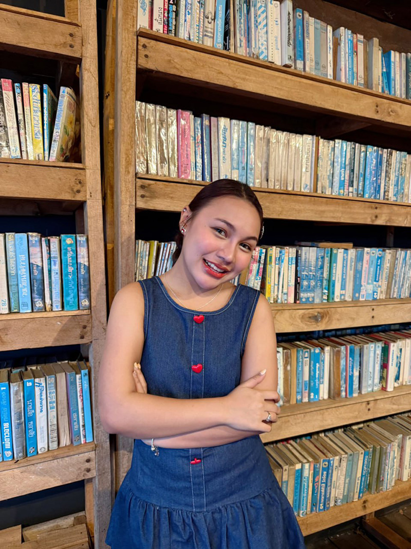 ลิลลี่ ได้หมดฯ ยิ้มปลื้ม ออกรถใหม่ป้ายแดง 