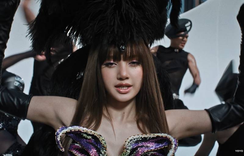 เพลงใหม่ ลิซ่า 
