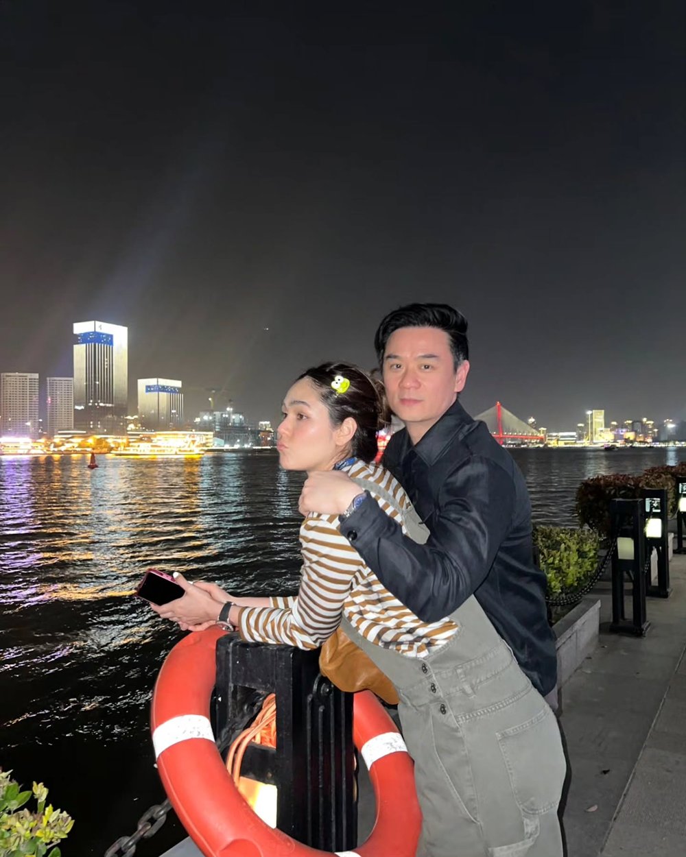 น็อต วิศรุต เสิร์ฟหวาน ชมพู่ อารยา กลางเซี่ยงไฮ้