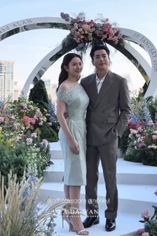 แอฟ ทักษอร นนกุล ชานน