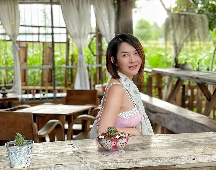 หนึ่ง จักรวาล