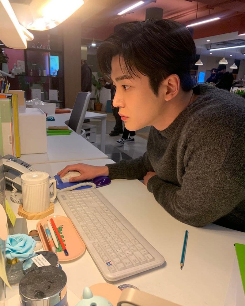 โรอุน SF9 rowoon
