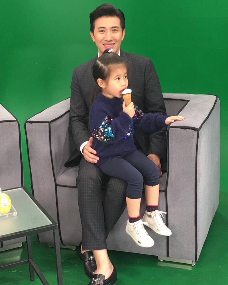 น้องมายู, หนุ่ม กรรชัย