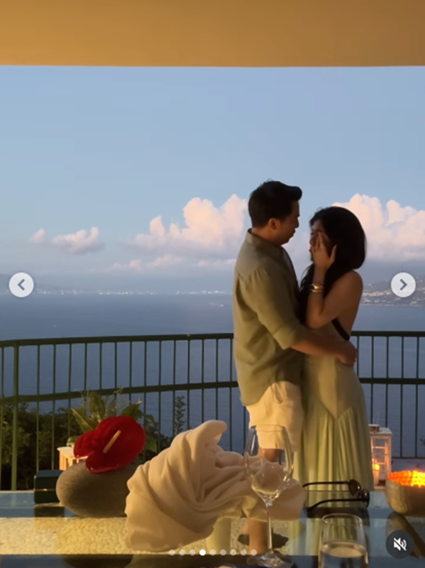 มีมี่ ทายาทนามสกุลดัง ถูกแฟนหนุ่มขอแต่งงานที่อิตาลี