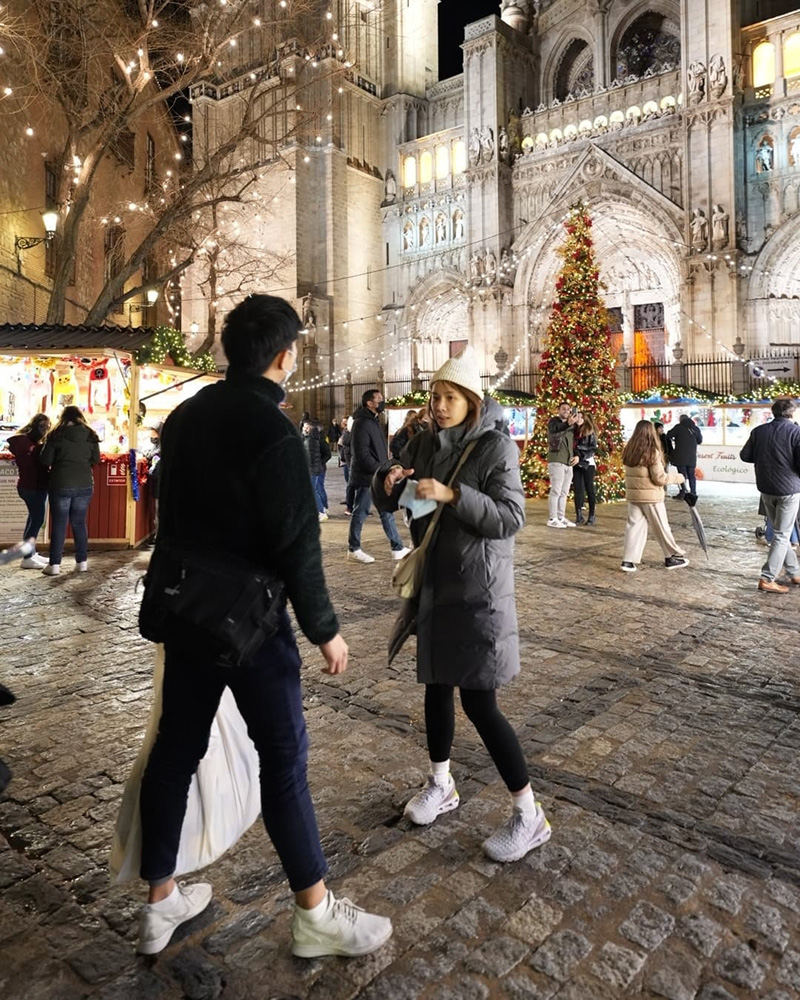 โบวี่ อัฐมา