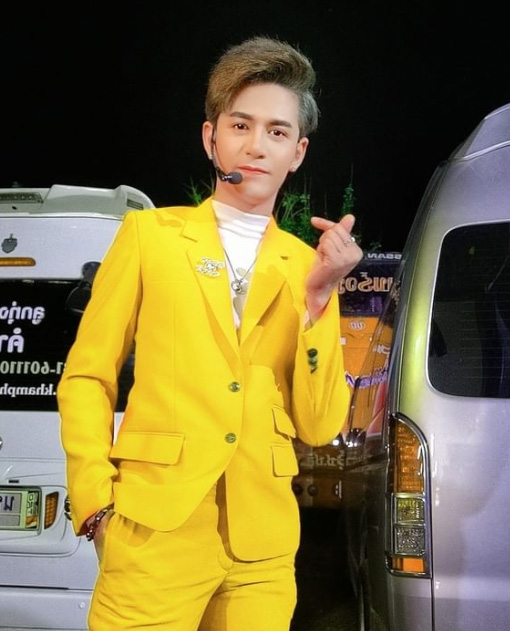 นิว มุกดา ประวัติ