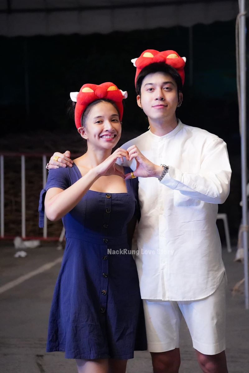 แน็คกี้ ลิเกฮีโร่ - บลู รุ้งจรัส 