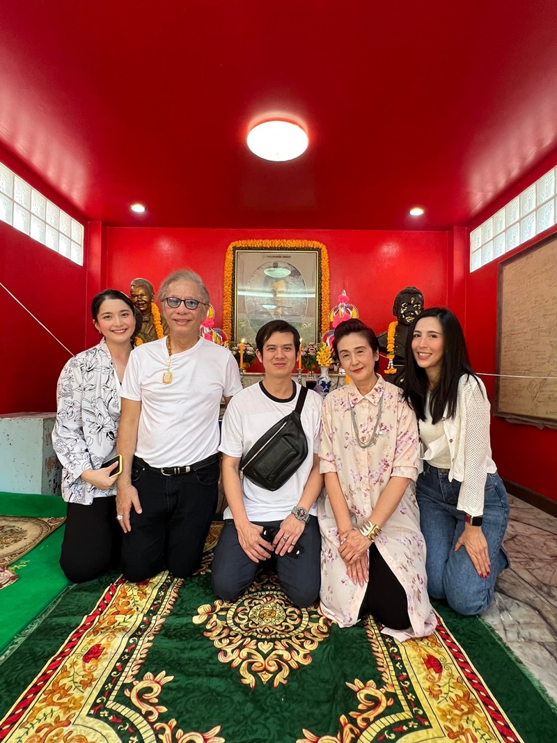 สุรชัย สมบัติเจริญ ครอบครัว