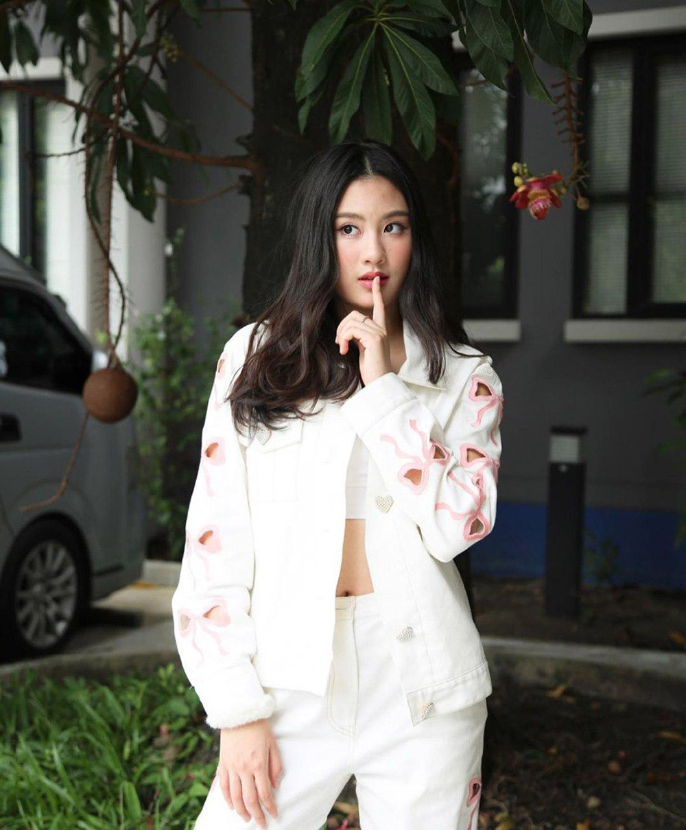 ดาราหน้าหมวย