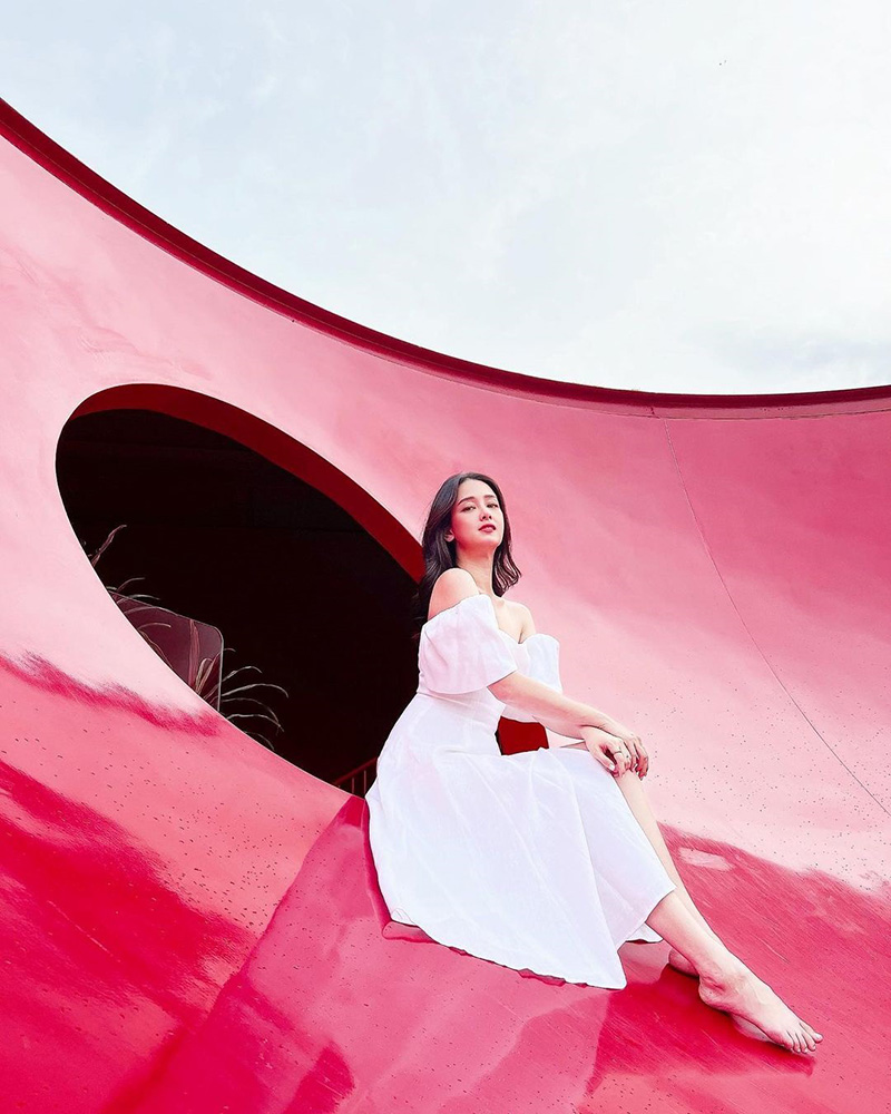 โม อมีนา