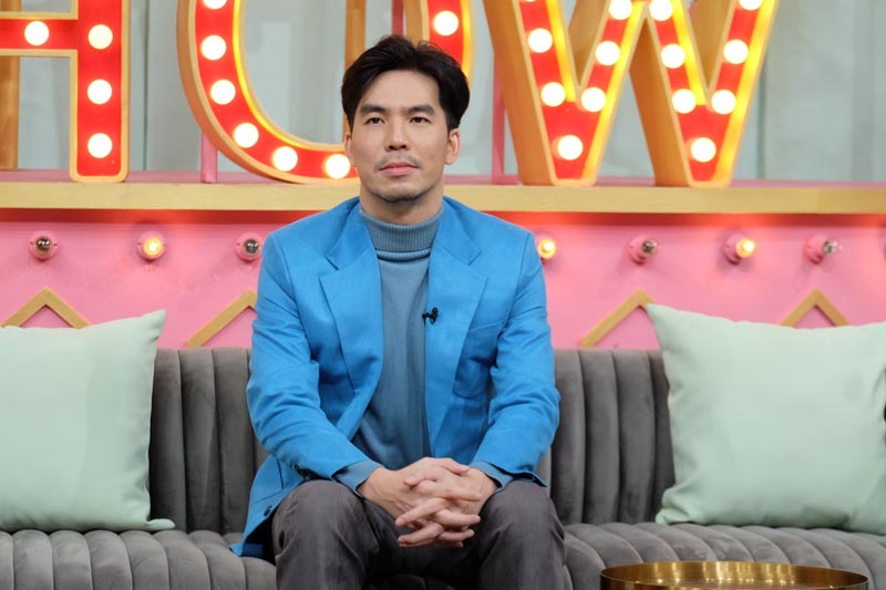 ดีเจเผือก พงศธร