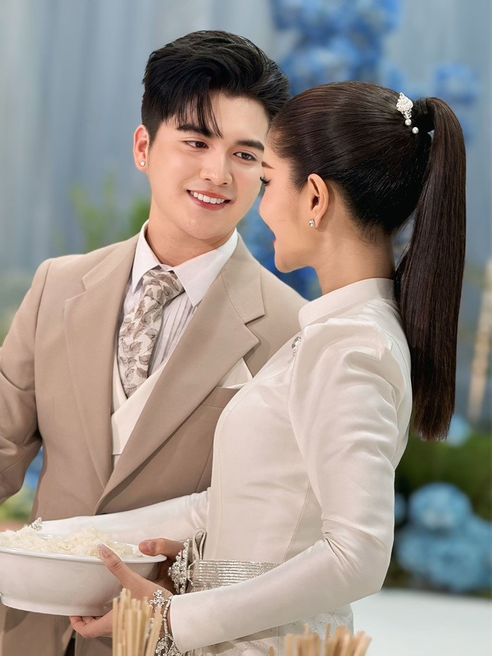  แพรวพราว แสงทอง ซัน ไมค์ทองคำ เข้าพิธีแต่งงาน