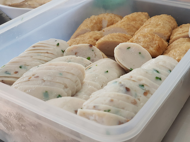 ร้านก๋วยเตี๋ยวลูกชิ้นปลา